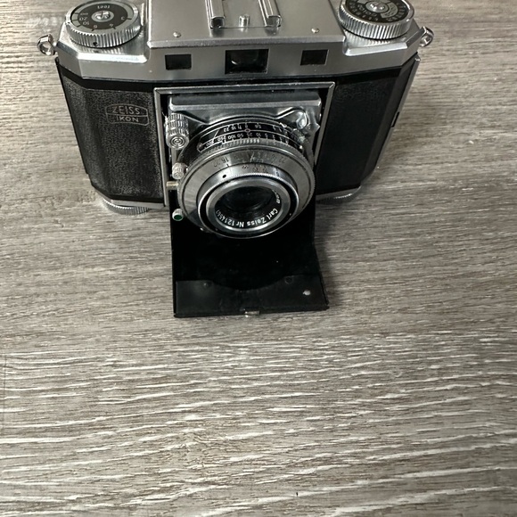 Vintage 1952 Zeiss Ikon Contina II 524/24 German 35mm Film Camera w Rang… - Picture 7 of 14